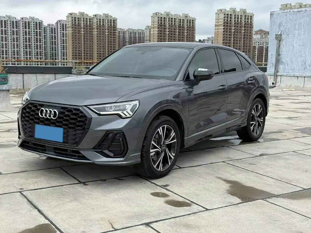 2022 Audi Q3 Sportback 2.0T 186HP L4 7DCT