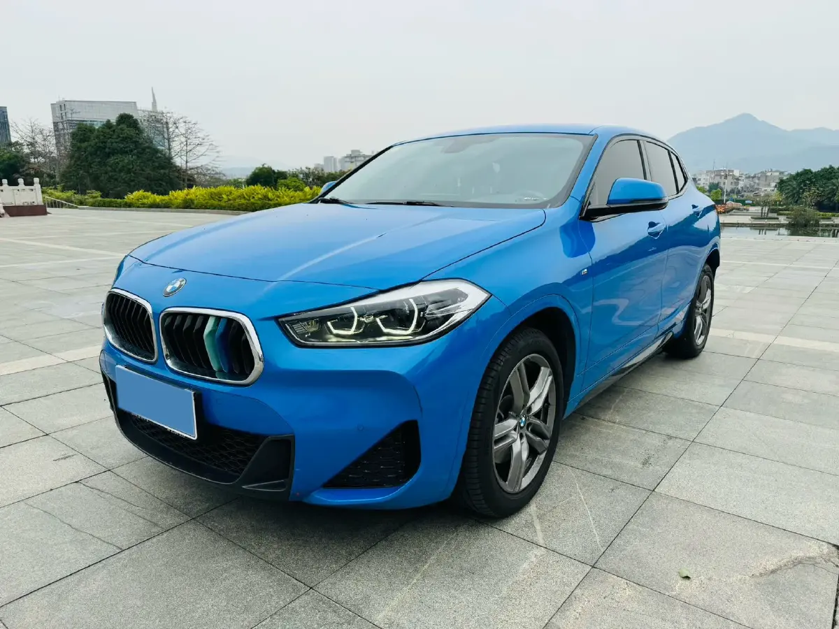 2021 BMW X2 2.0T 192HP L4 7DCT