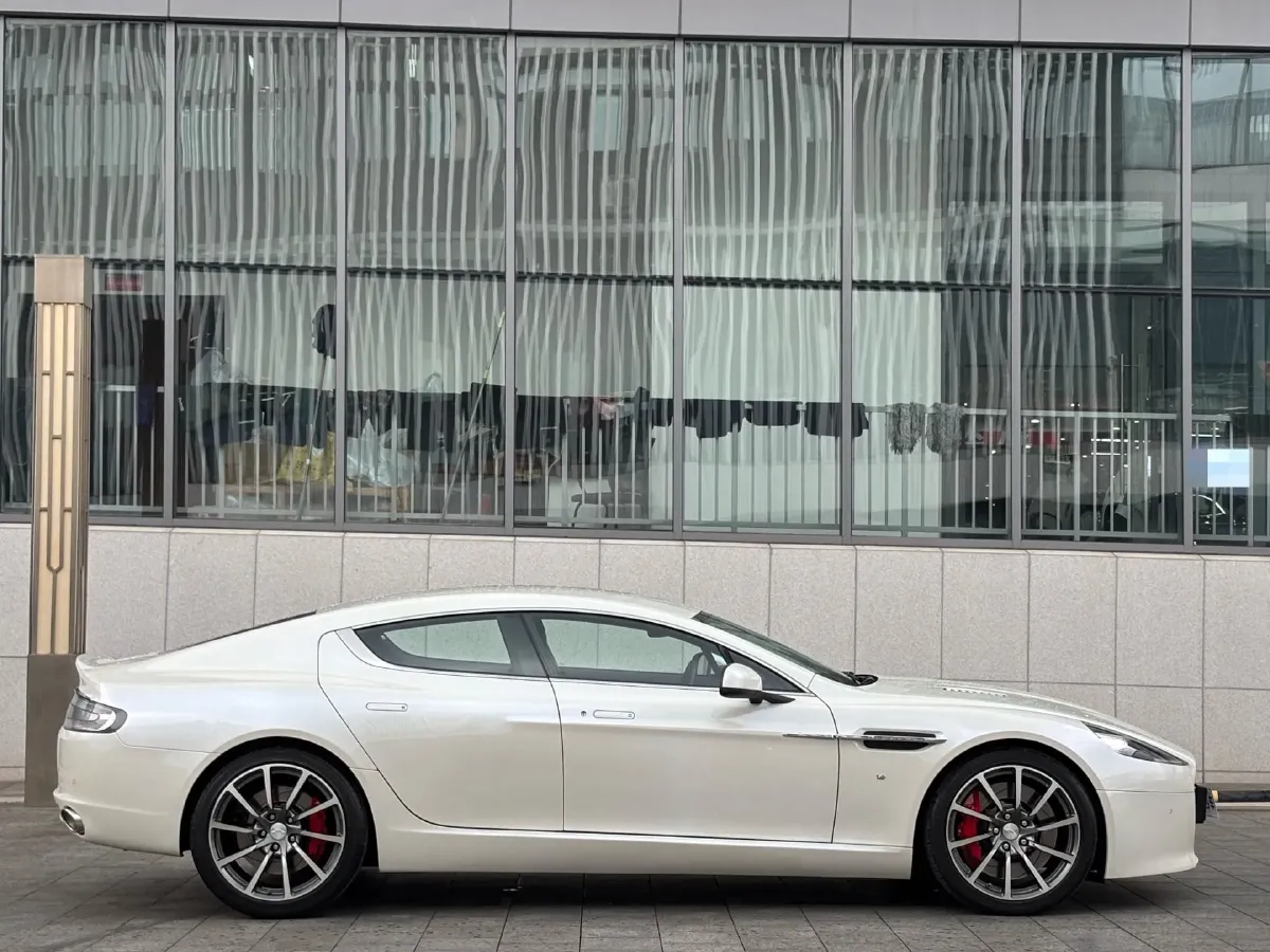 2017 Aston Martin Rapide 6.0L 560HP V12 8AT,autocango,china used car exporter,china ev exporter,chinese used car exporter,chinese used ev exporter