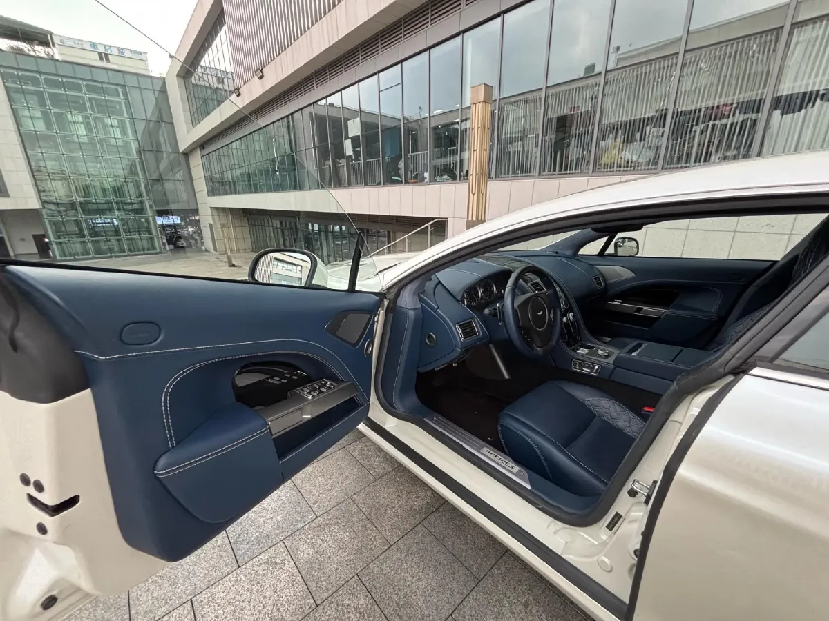 2017 Aston Martin Rapide 6.0L 560HP V12 8AT,autocango,china used car exporter,china ev exporter,chinese used car exporter,chinese used ev exporter