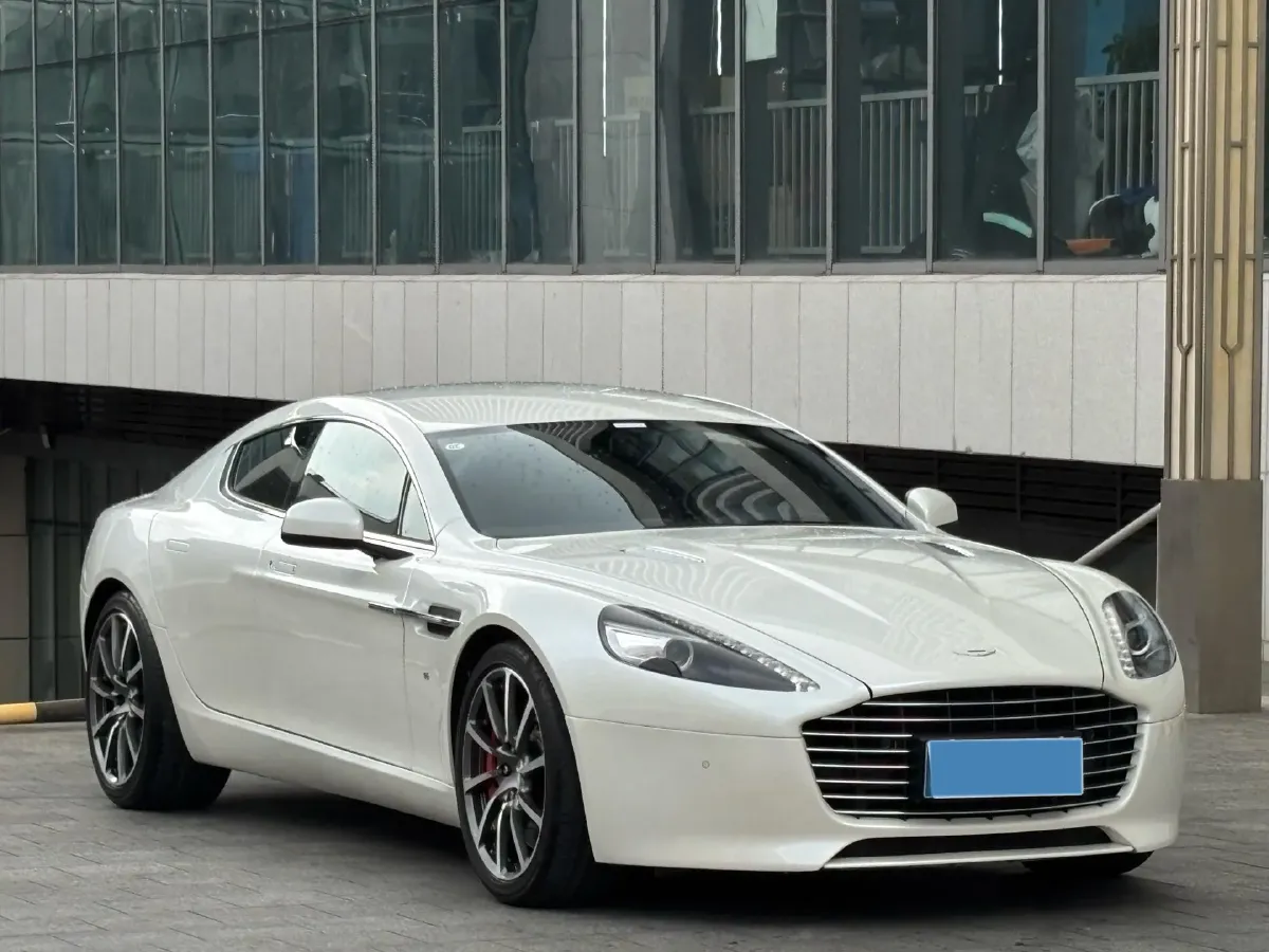 2017 Aston Martin Rapide 6.0L 560HP V12 8AT,autocango,china used car exporter,china ev exporter,chinese used car exporter,chinese used ev exporter