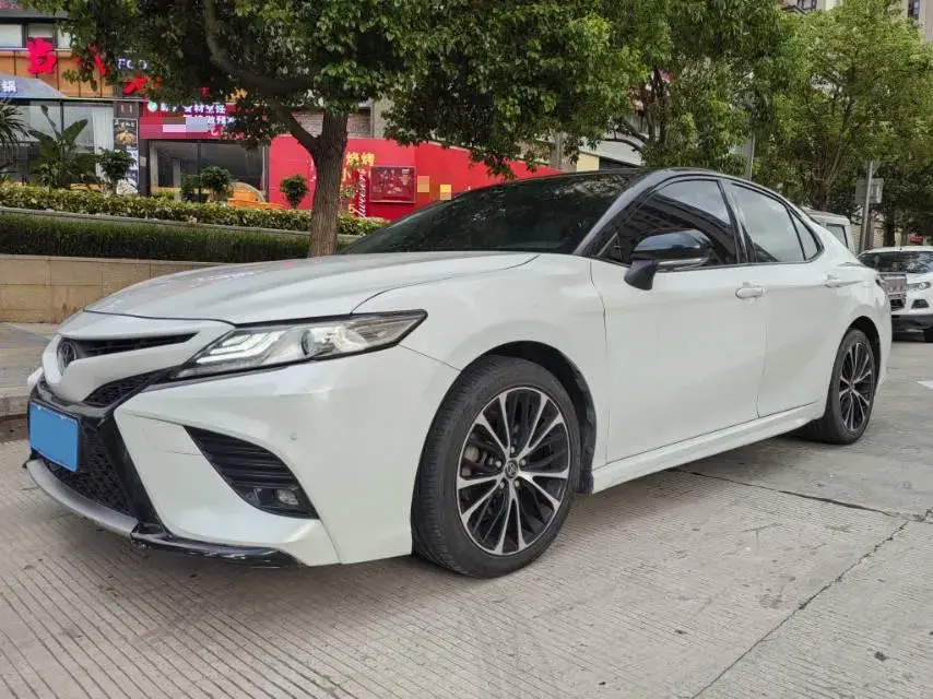 2018 Toyota Camry 2.0L 169HP L4 6AT