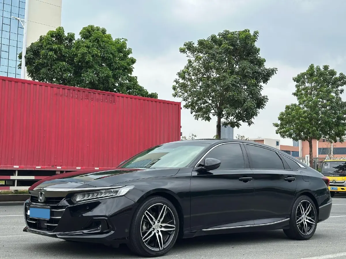 2022 Honda Accord 1.5T 194HP L4 CVT