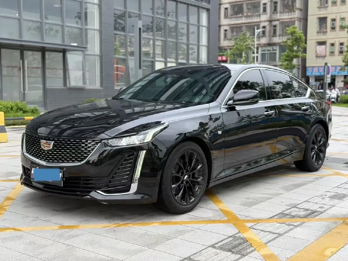 2021 Cadillac CT5 2.0T 237HP L4 10AT