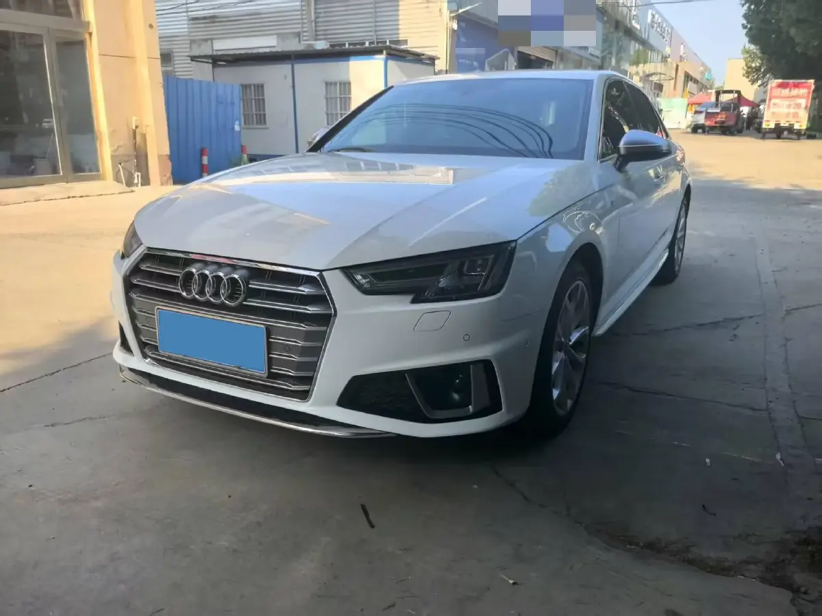 2019 Audi A4L 2.0T 190HP L4 7DCT