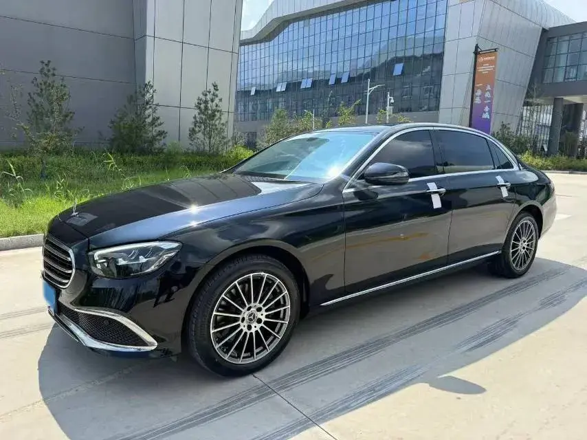 2022 Mercedes-Benz E Class 2.0T 197HP L4 9AT 2022 Mercedes-Benz E Class 2.0T 197HP L4 9AT