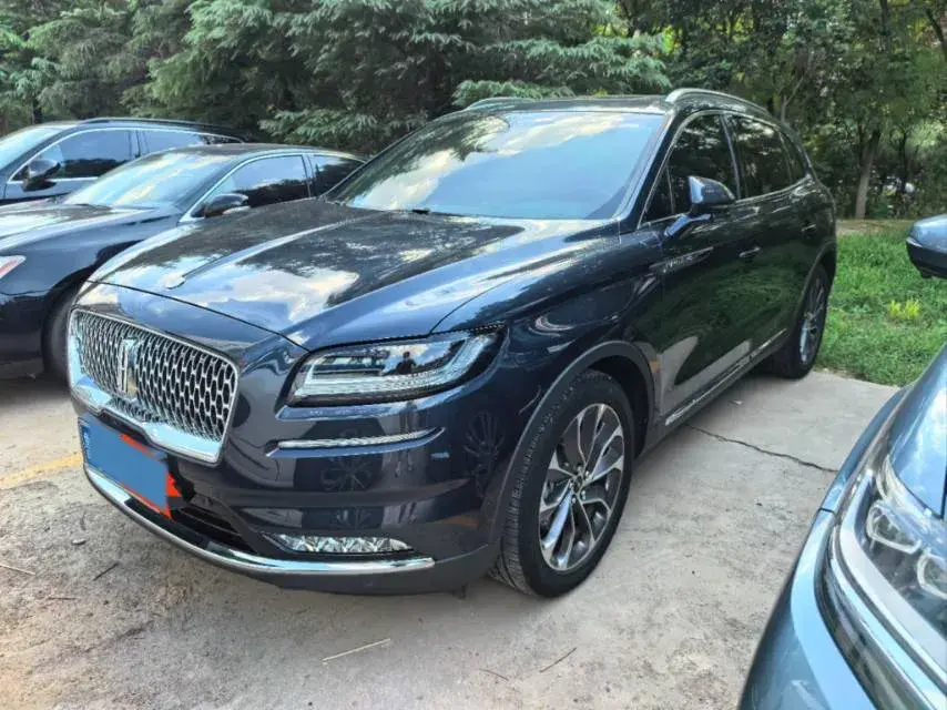 2021 Lincoln Nautilus 2.0T 245HP L4 8AT