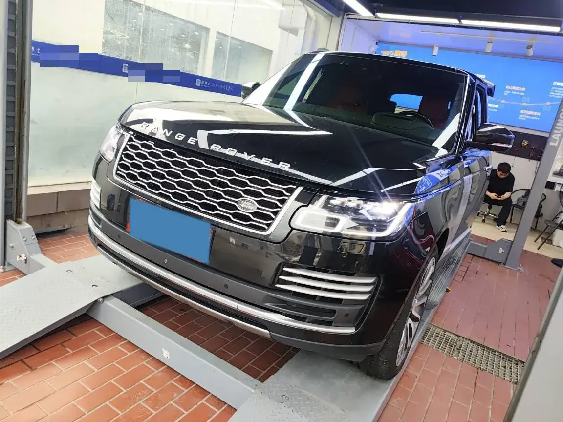 2020 Land Rover Range Rover 3.0T 400HP L6 8AT