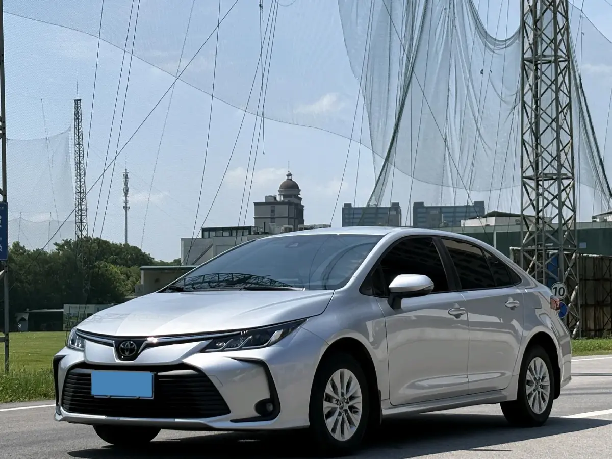 2019 Toyota Corolla 1.2T 116HP L4 CVT