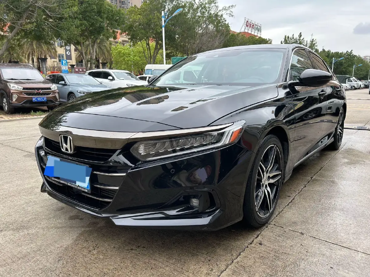 2022 Honda Accord 1.5T 194HP L4 CVT