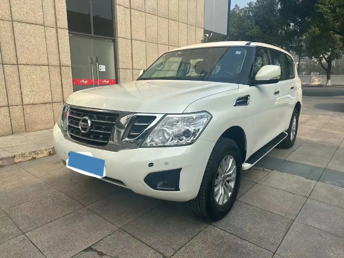 2018 Nissan Patrol 4.0L 279HP V6 7AT
