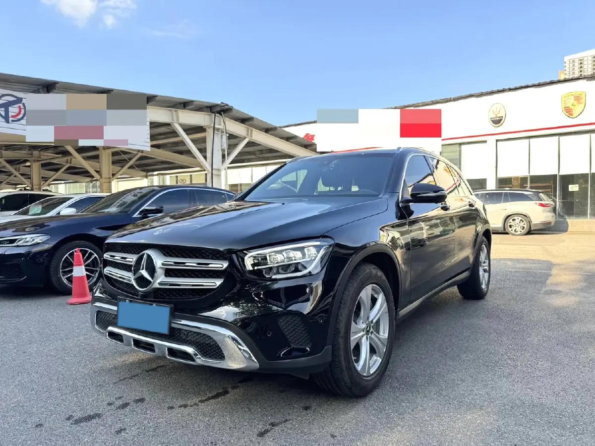 2020 Mercedes-Benz GLC Class 2.0T 197HP L4 9AT 2020 Mercedes-Benz GLC Class 2.0T 197HP L4 9AT