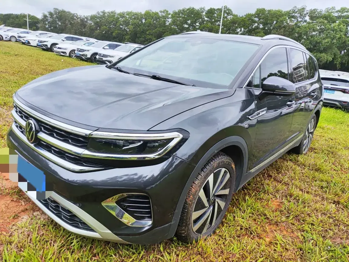 2021 Volkswagen Talagon 2.0T 220HP L4 7DCT