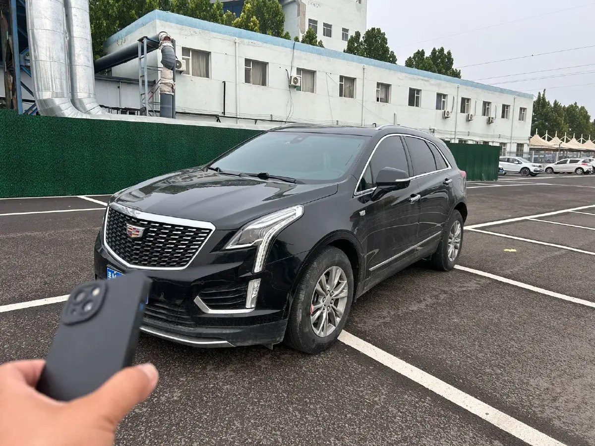 2022 Cadillac XT5 2.0T 237HP L4 9AT