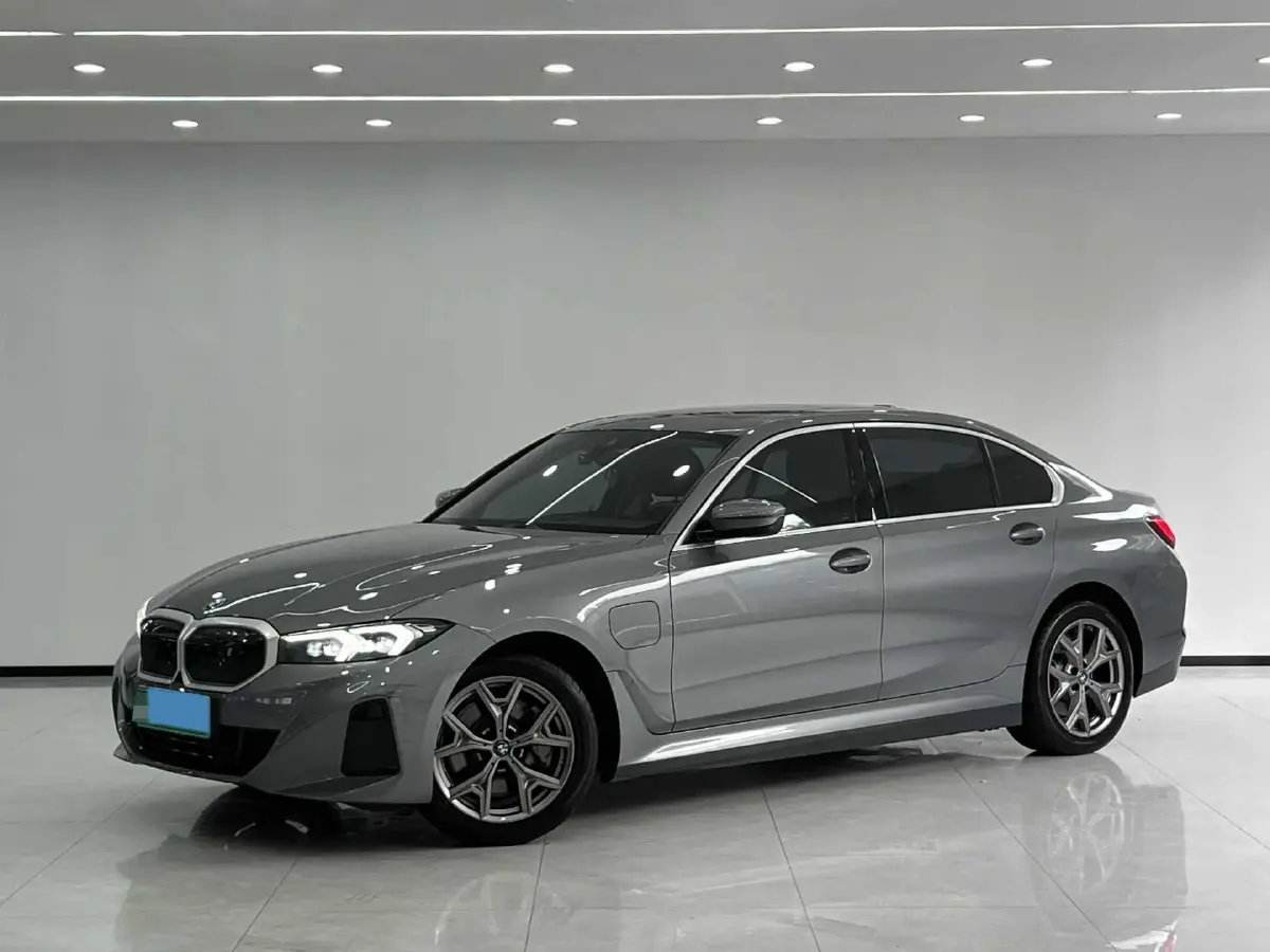 2022 BMW i3 BEV 70KWH