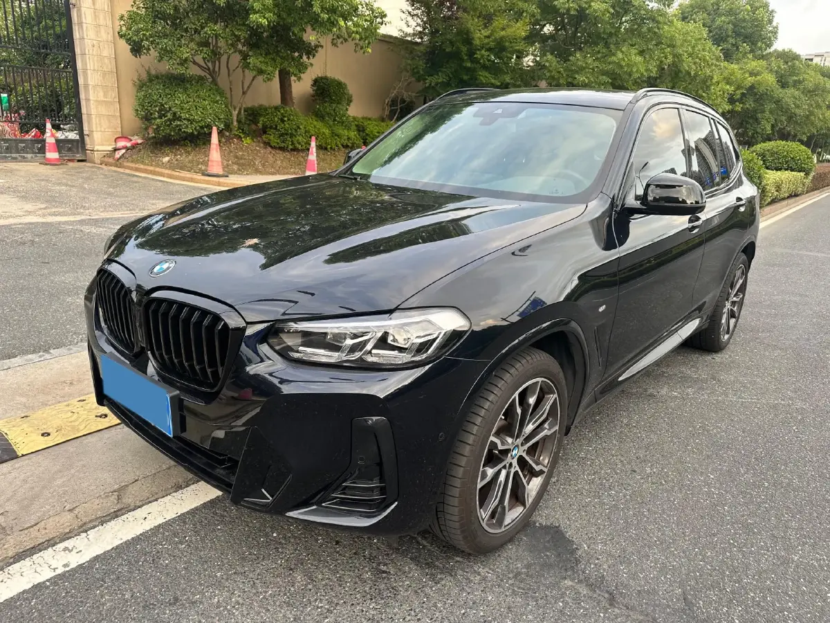 2023 BMW X3 2.0T 245HP L4 8AT