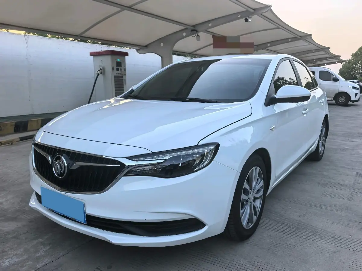 2020 Buick Regal 2.0T 237HP L4 9AT