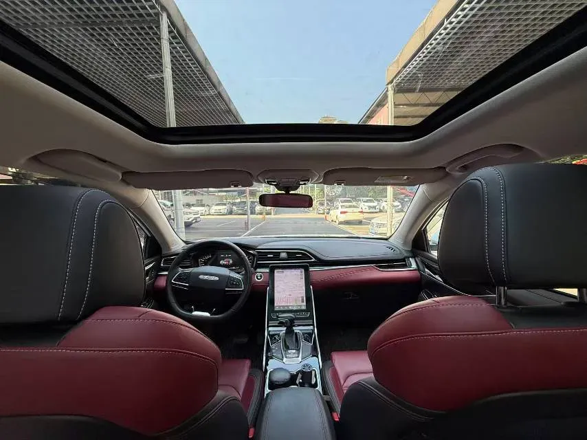 2020 MAXUS D60 1.5T 169HP L4 7DCT,autocango,china used car exporter,china ev exporter,chinese used car exporter,chinese used ev exporter