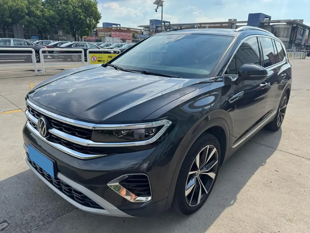 2021 Volkswagen Talagon 2.5T 299HP V6 7DCT