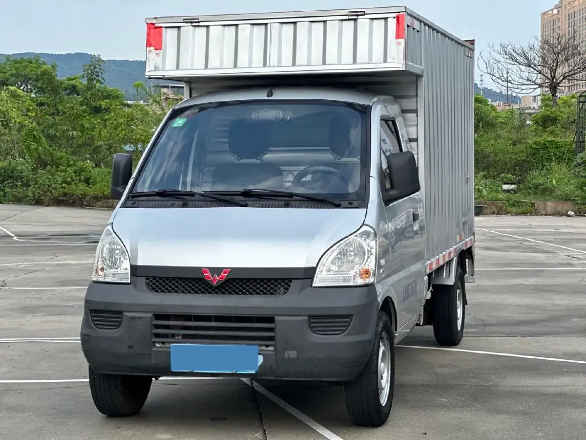 2019 WuLing RongGuang New Truck 1.5L 107HP L4 5MT