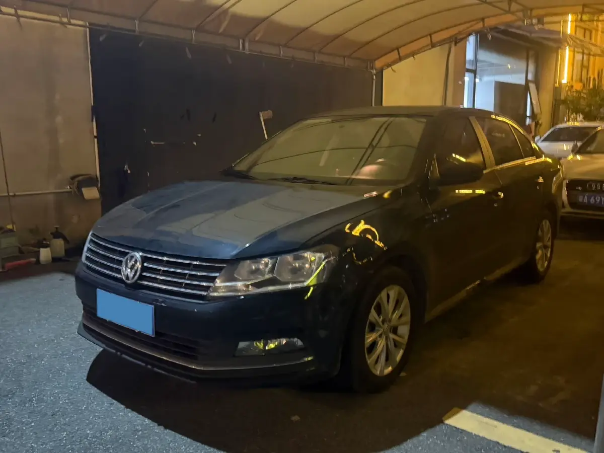 2017 Volkswagen Lavida 1.6L 110HP L4 6AT