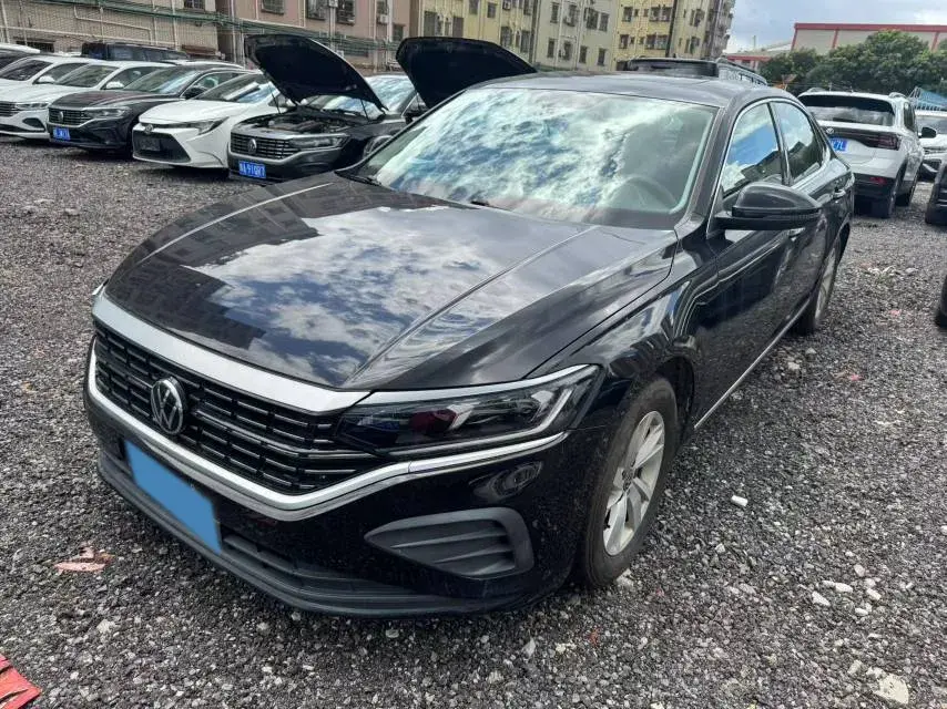 2022 Volkswagen Passat 1.4T 150HP L4 7DCT