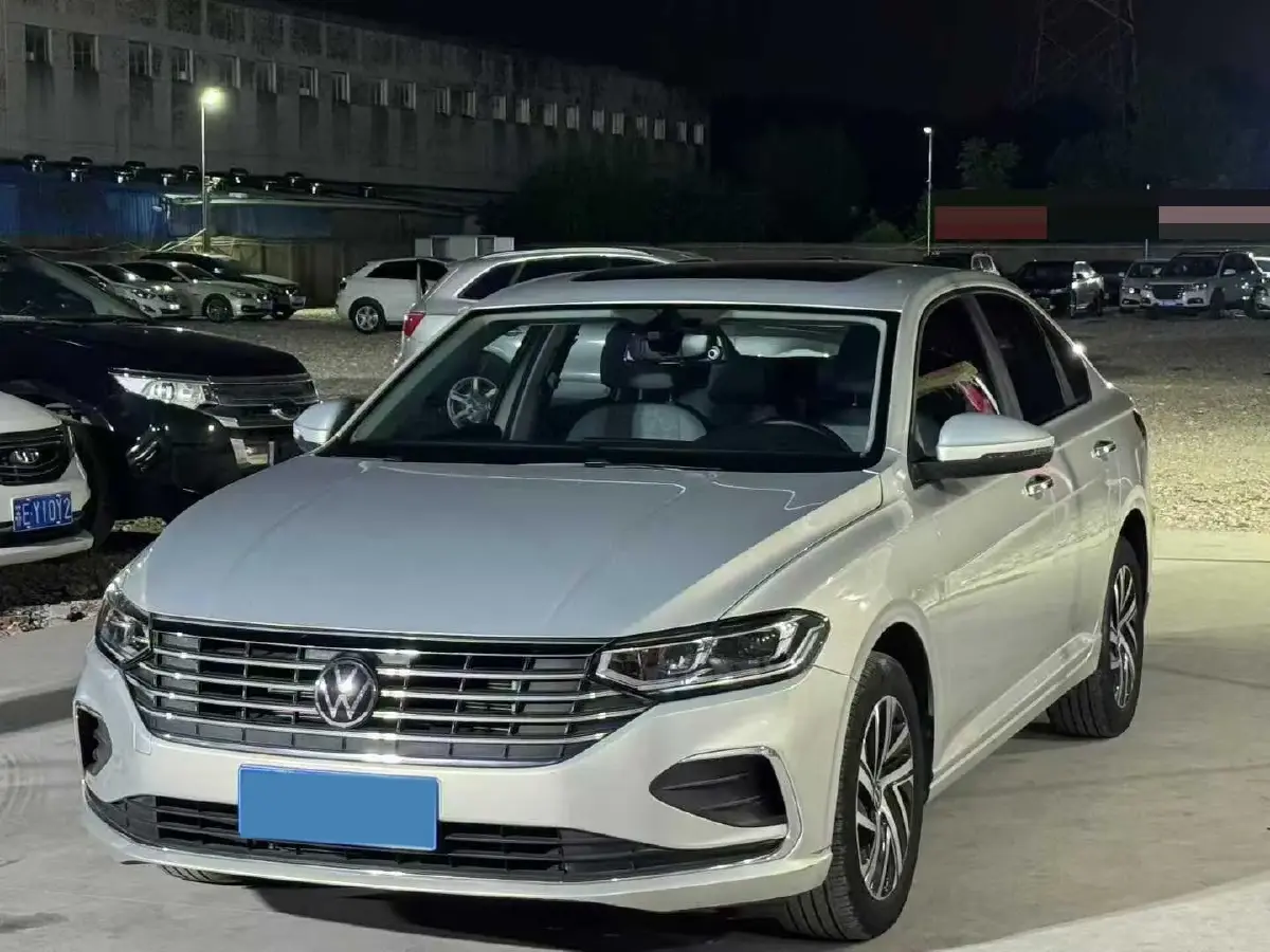 2023 Volkswagen Lavida 1.5L 113HP L4 6AT