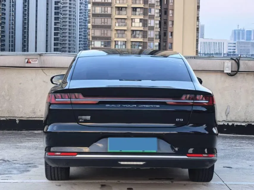 2021 BYD e9 BEV 64.8KWH,autocango,china used car exporter,china ev exporter,chinese used car exporter,chinese used ev exporter