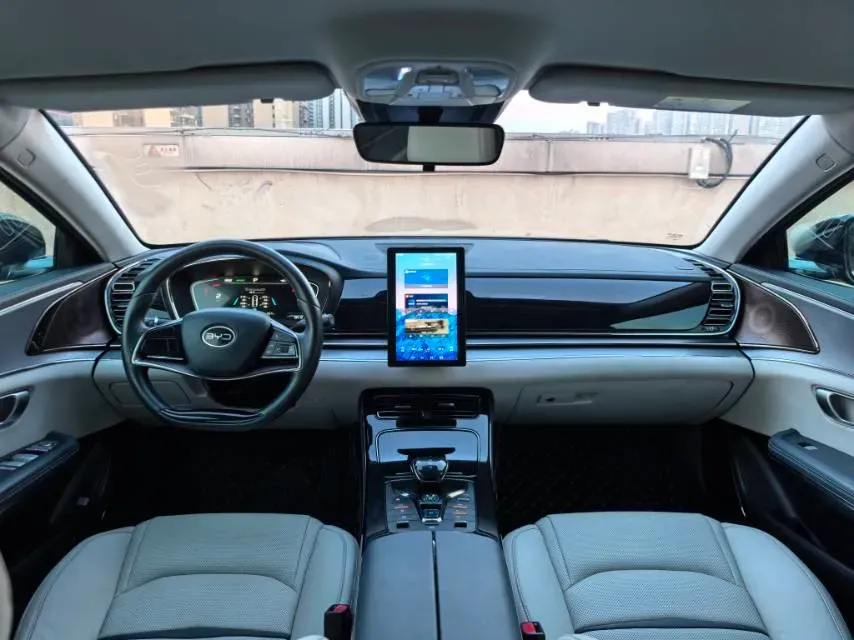 2021 BYD e9 BEV 64.8KWH,autocango,china used car exporter,china ev exporter,chinese used car exporter,chinese used ev exporter