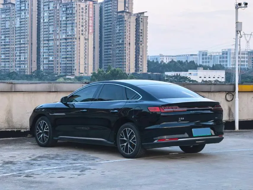 2021 BYD e9 BEV 64.8KWH,autocango,china used car exporter,china ev exporter,chinese used car exporter,chinese used ev exporter