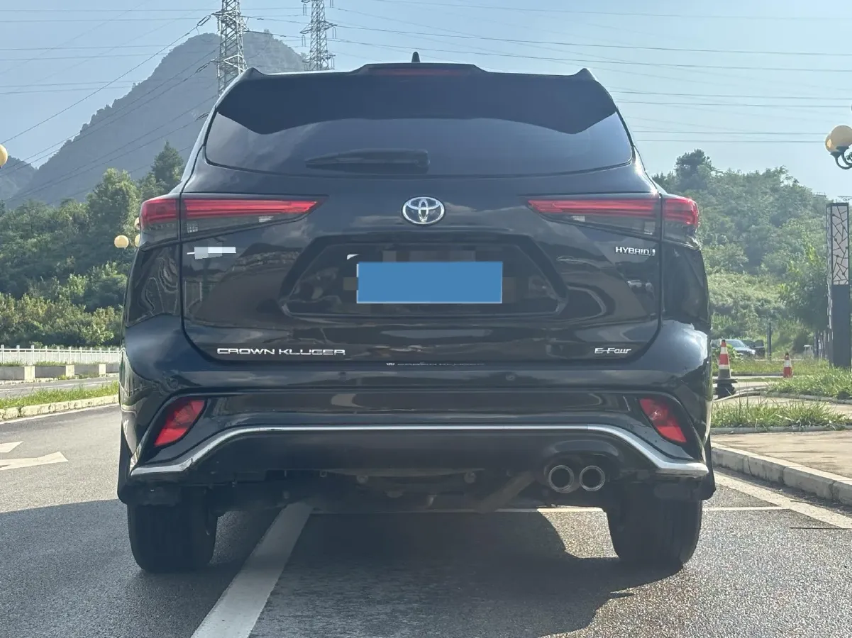 2022 Toyota Crown Kluger 2.5L 192HP L4 E-CVT Hybrid,autocango,china used car exporter,china ev exporter,chinese used car exporter,chinese used ev exporter
