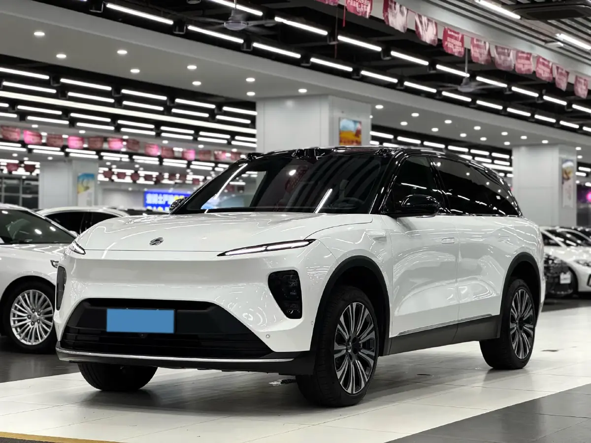 2024 NIO ES8 BEV 75KWH