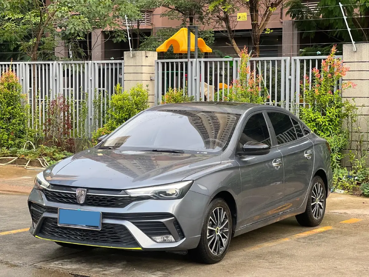 2021 Roewe i5 1.5L 120HP L4 5MT
