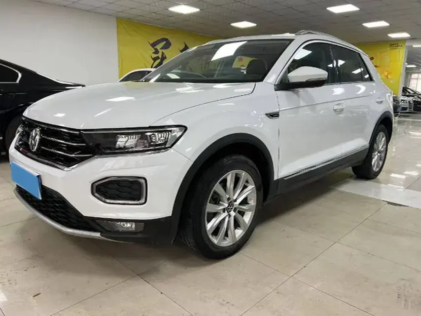 2020 Volkswagen T-Roc 1.4T 150HP L4 7DCT