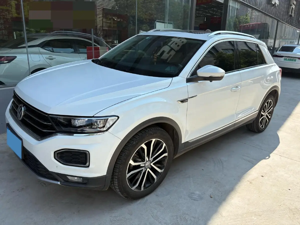 2019 Volkswagen T-Roc 1.4T 150HP L4 7DCT