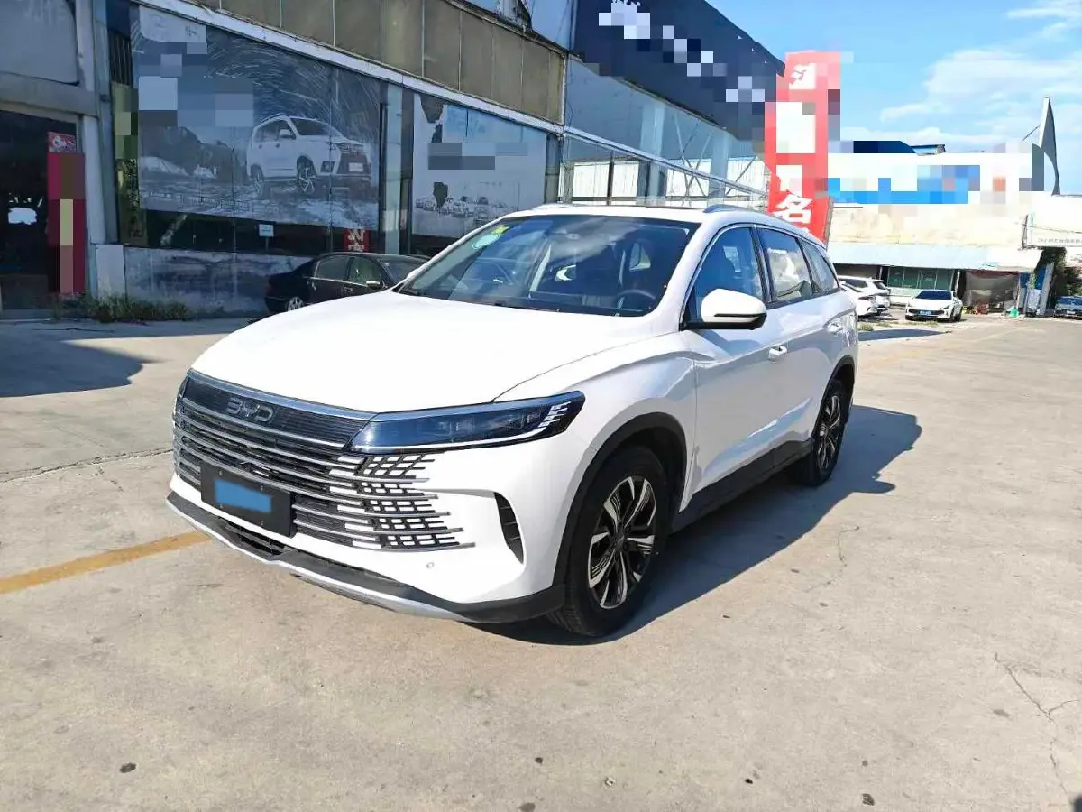 2025 BYD Sea Lion 05 DM-i 1.5L 101HP L4 E-CVT PHEV 18.3KWH