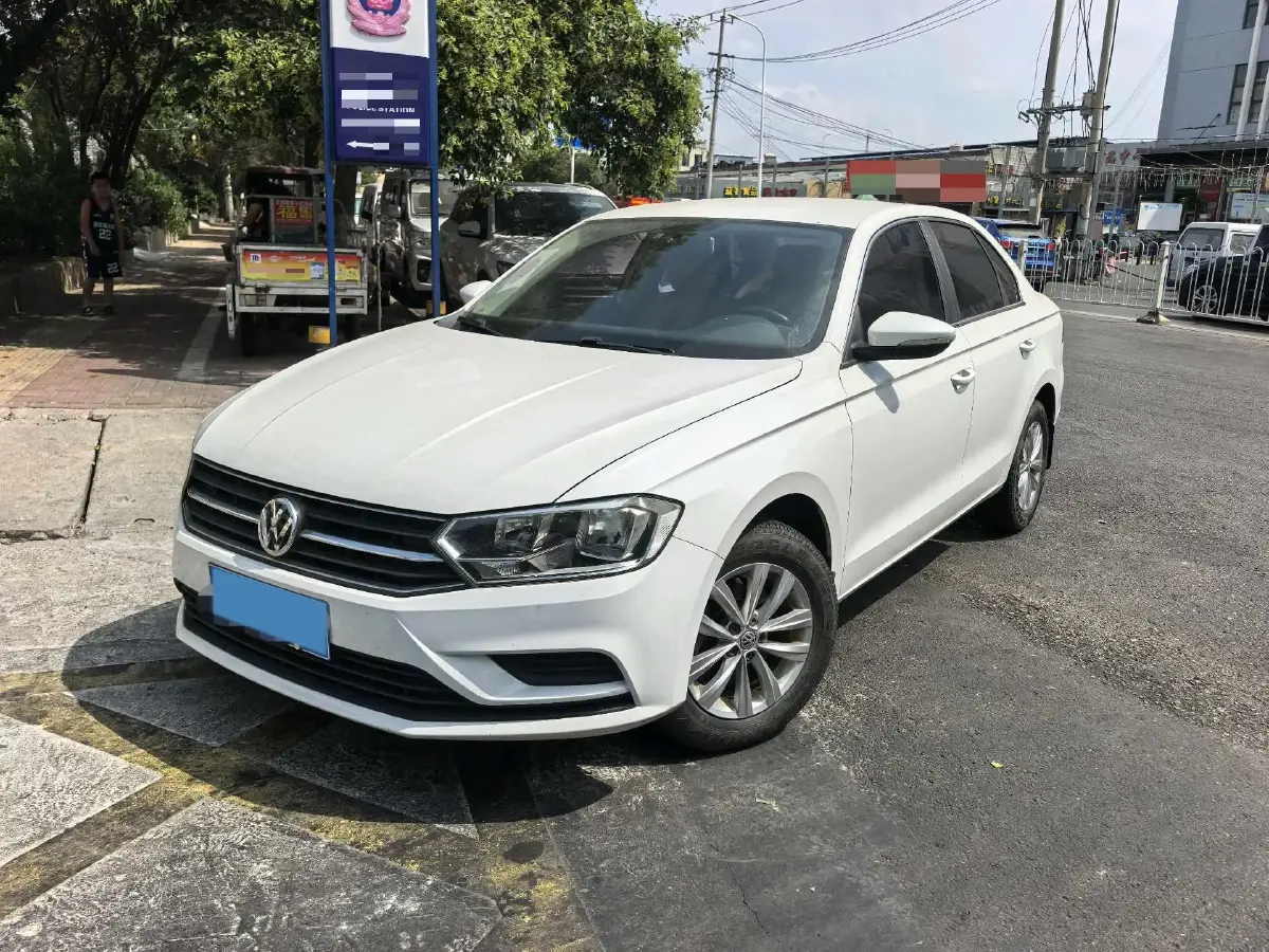 2018 Volkswagen Bora 1.5L 110HP L4 5MT