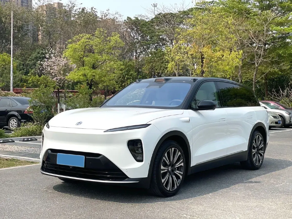 2024 NIO ES8 BEV 75KWH