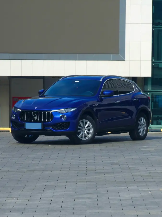 2018 Maserati Levante 3.0T 350HP V6 8AT