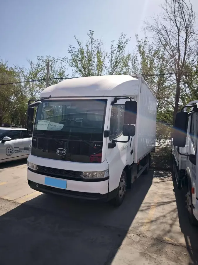 2009 BYD F3R 1.6L 100HP L4 4AT,autocango,china used car exporter,china ev exporter,chinese used car exporter,chinese used ev exporter