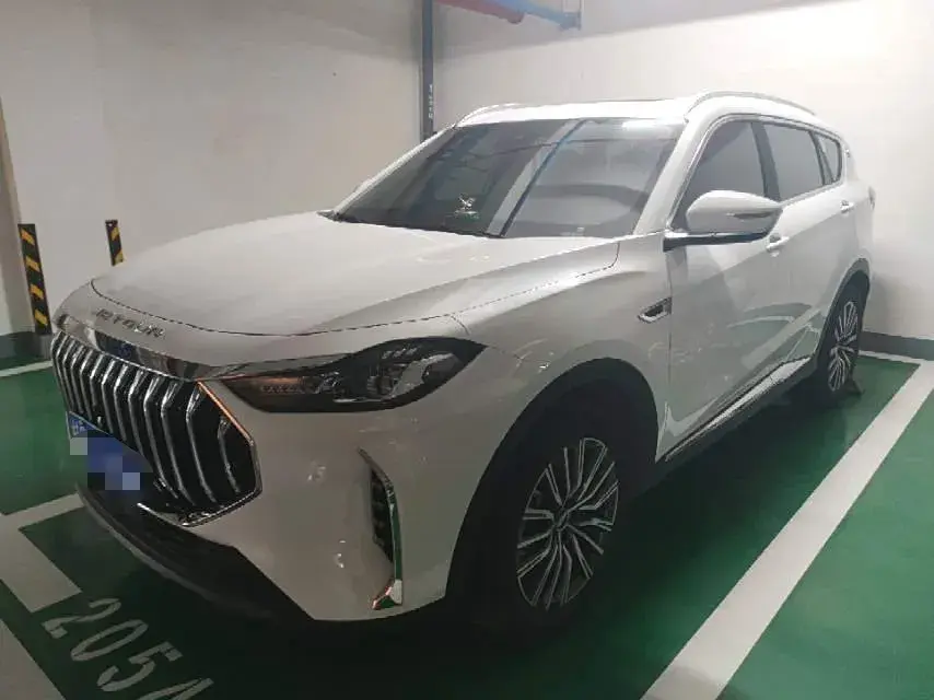 2025 Jetour X70 Plus 1.5T 156HP L4 6MT