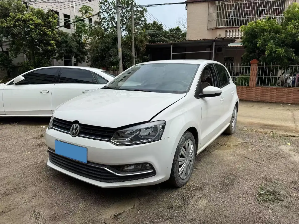 2018 Volkswagen Polo 1.5L 110HP L4 6AT