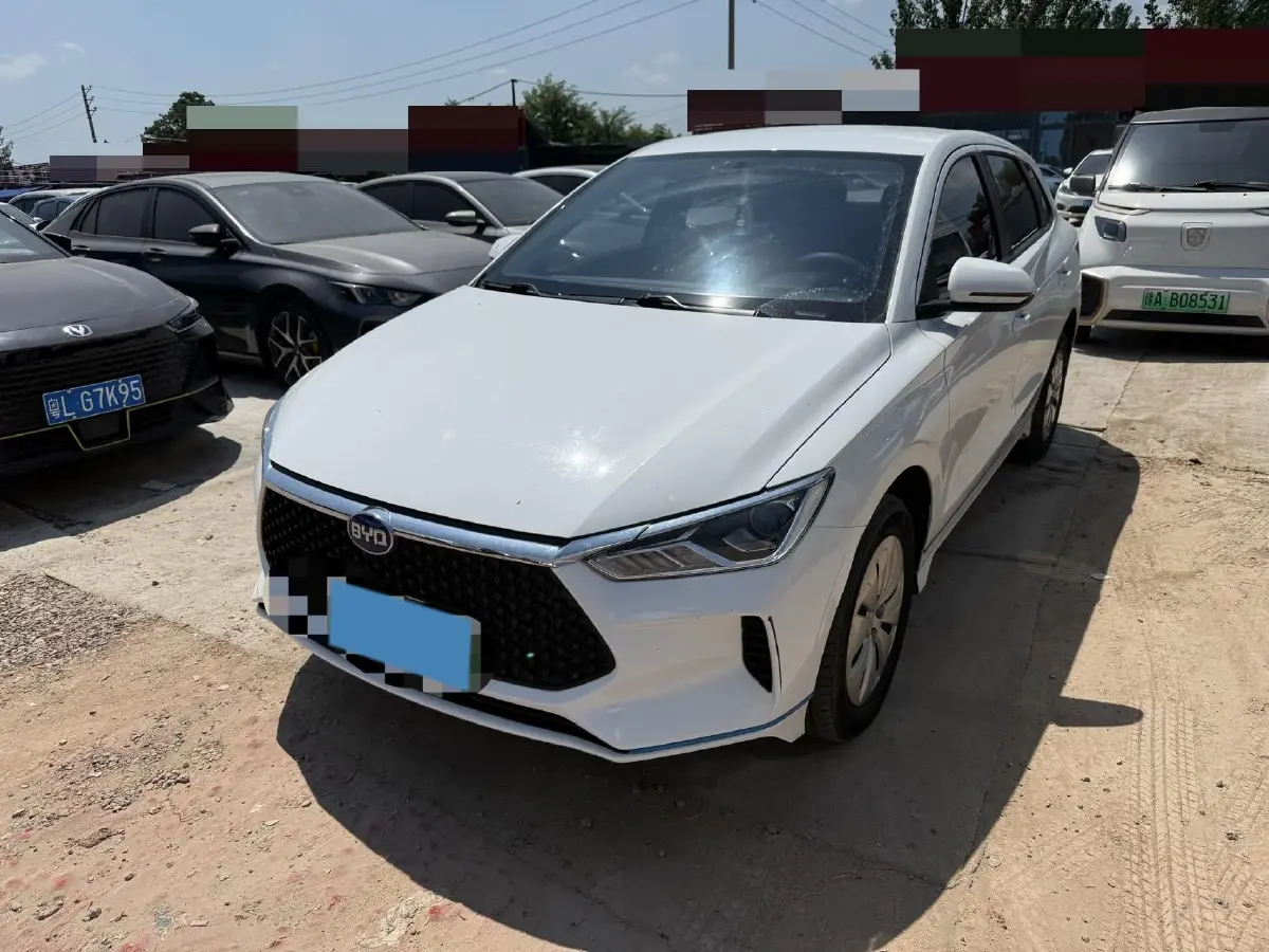 2021 BYD e2 BEV 33.2KWH