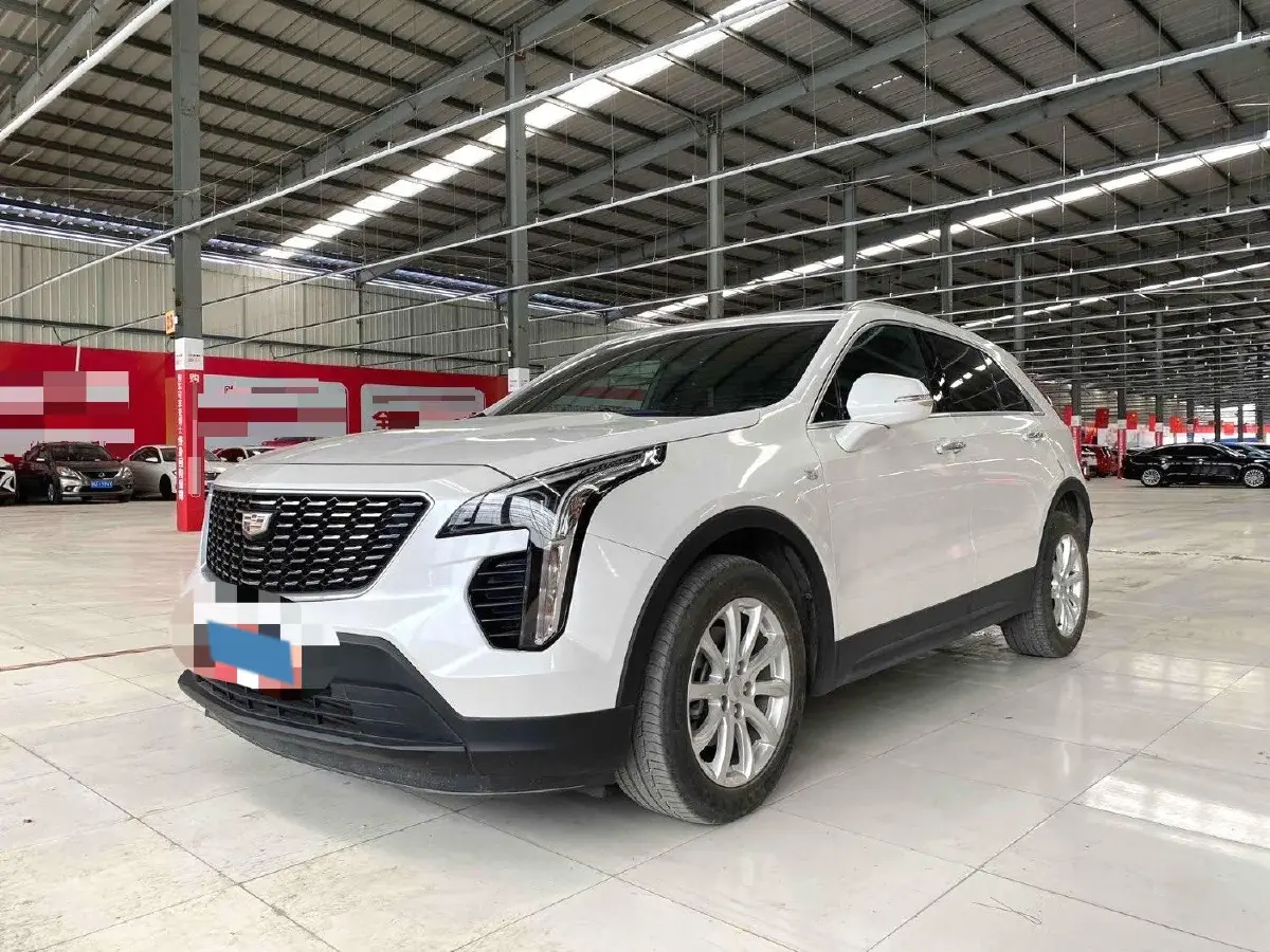 2020 Cadillac XT4 2.0T 241HP L4 9AT