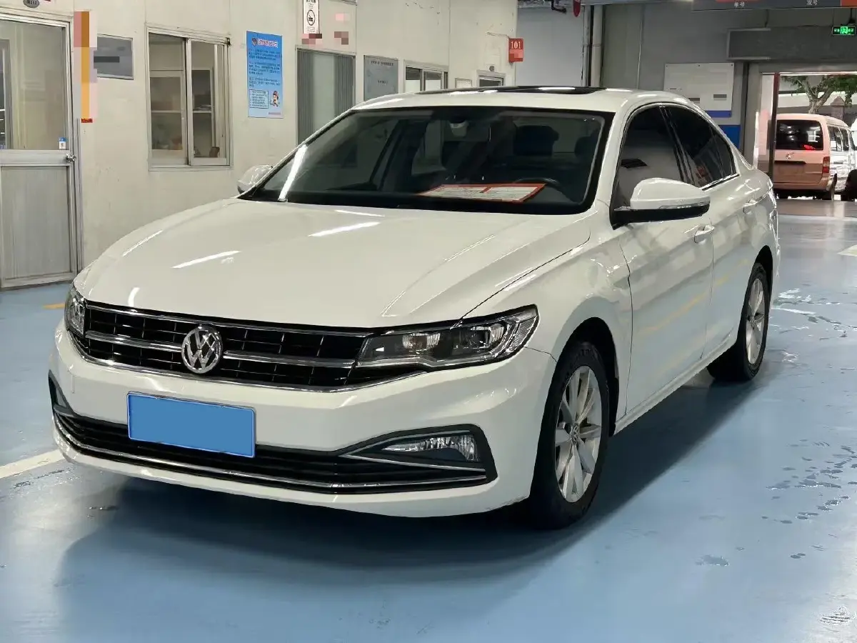 2020 Volkswagen Bora 1.5L 113HP L4 6AT