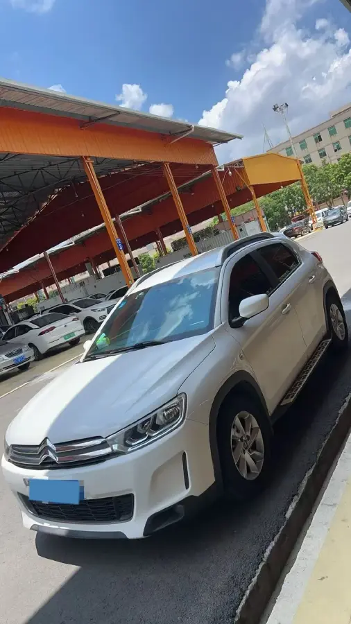 2018 Citroen C3-XR 1.6L 117HP L4 6AT 2018 Citroen C3-XR 1.6L 117HP L4 6AT