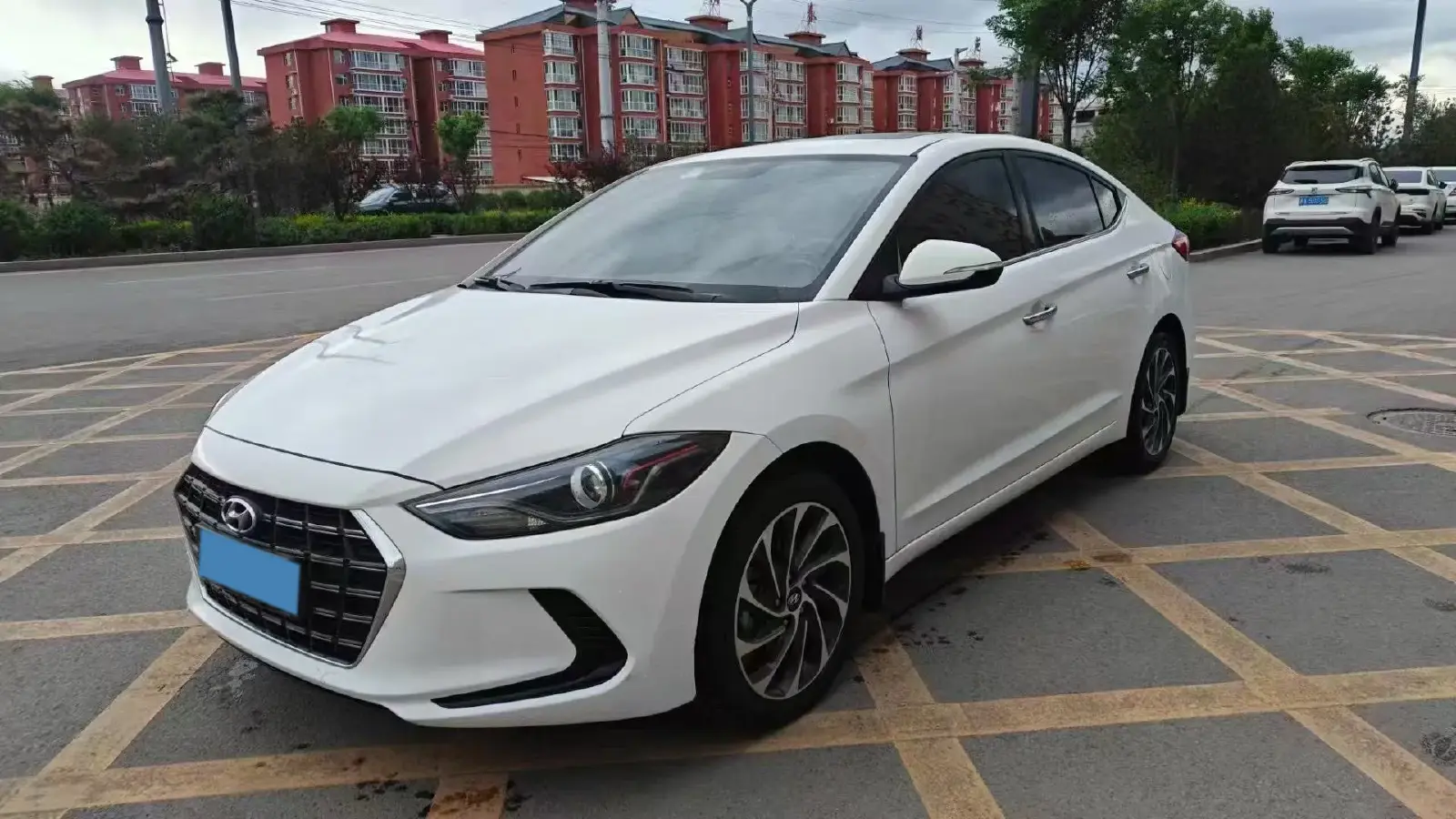 2020 Hyundai Elantra 1.5L 115HP L4 CVT