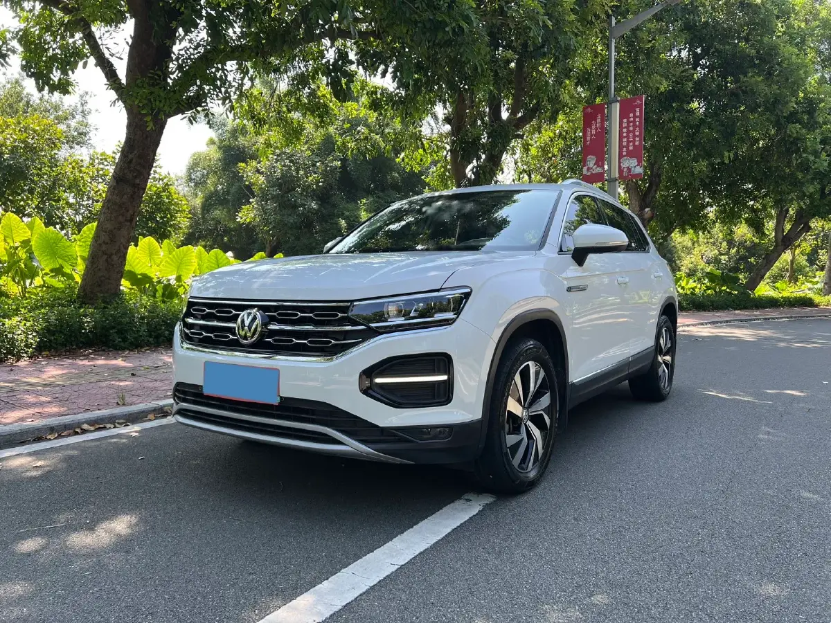 2020 Volkswagen Tayron 2.0T 186HP L4 7DCT