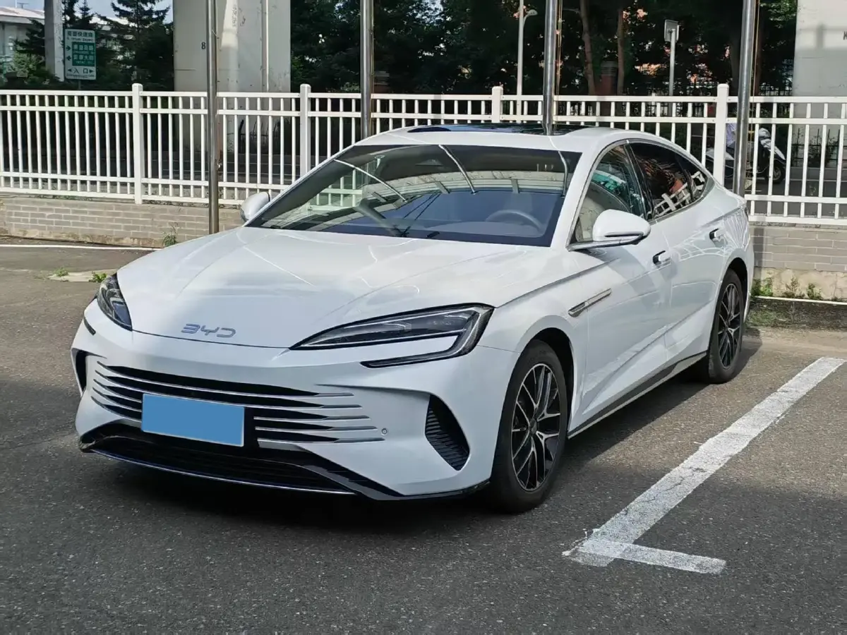 2024 BYD Seal 1.5L 110HP L4 E-CVT PHEV 17.6KWH