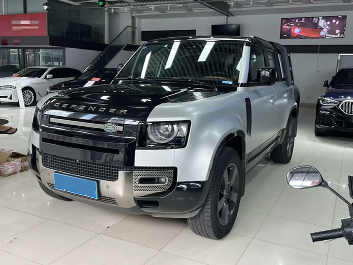 2020 Land Rover Defender 3.0T 400HP L6 8AT